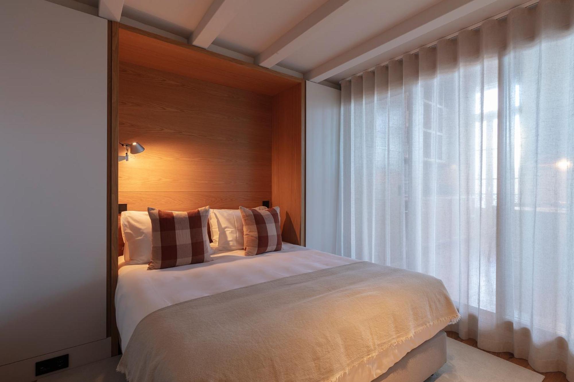 Vandoma Living Suites Porto Szoba fotó