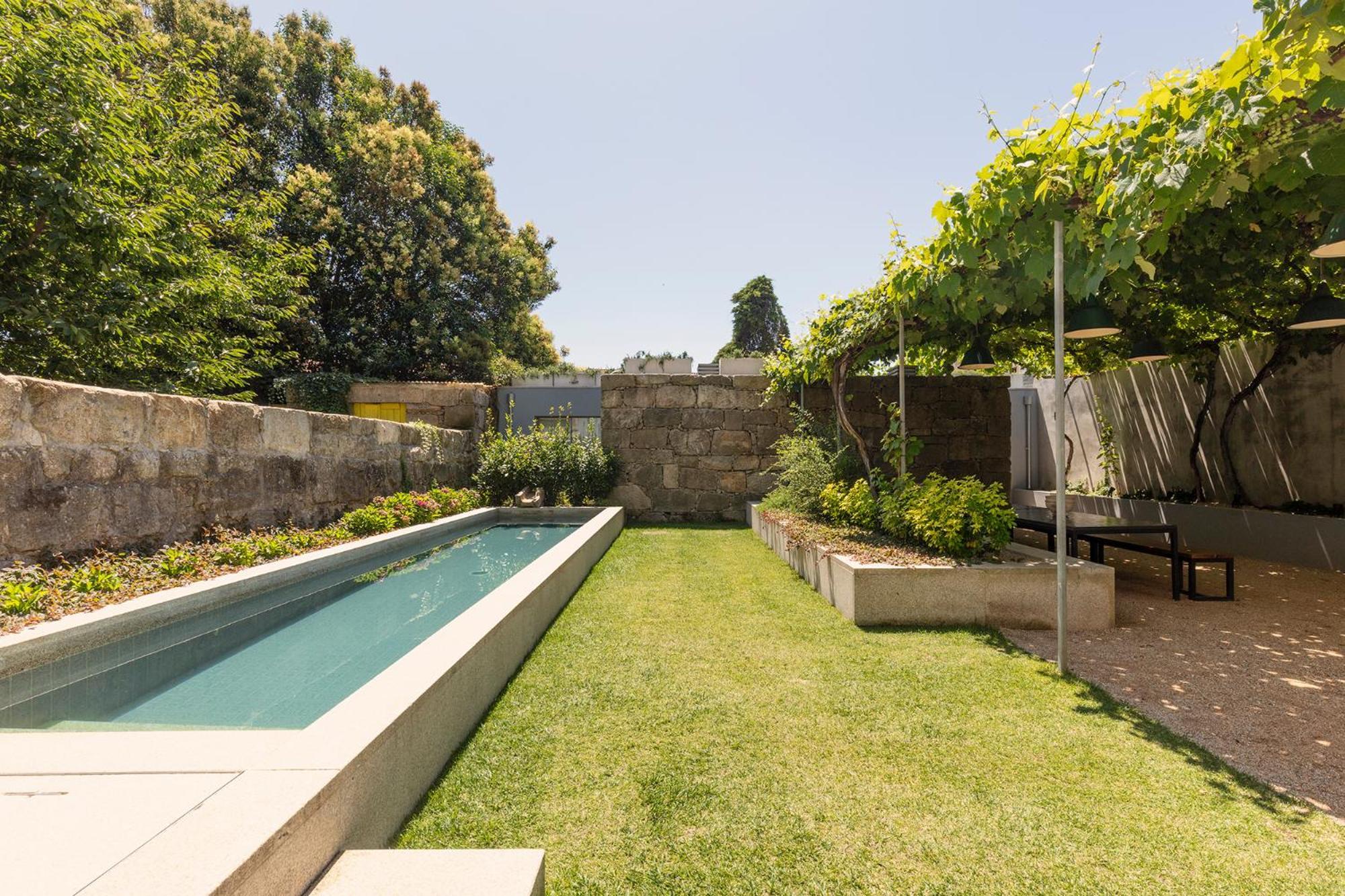 Vandoma Living Suites Porto Kültér fotó